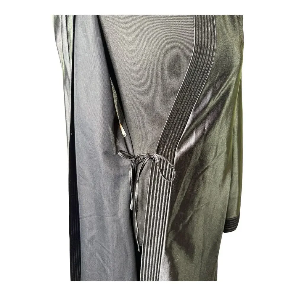Vtg Black‎ Satin Robe Old Hollywood Luxurious USA Union Made Barad & Co Sz M EUC